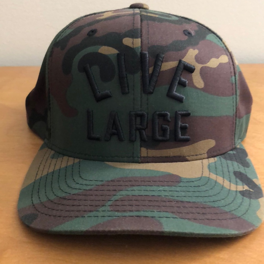 Live Large snap back hat